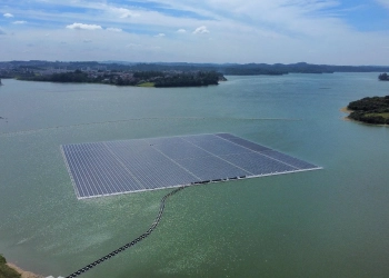 Usina Fotovoltaica Flutuante (UFF) Araucária, da Emae, na represa Billings, em São Paulo, é inaugurada em 18/1/2024 (Foto: Divulgação)