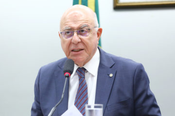 Relator do PL 4516/2023 defende diesel verde, sem coprocessado, no Combustível do Futuro. Na imagem: Deputado Arnaldo Jardim (Cidadania-SP), durante audiência pública na Comissão Especial de Transição Energética e Produção de Hidrogênio verde (Foto: Vinicius Loures/Câmara dos Deputados)