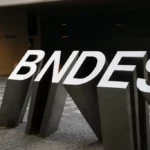 MME e BNDES lançam fundo de R$ 1 bilhão para minerais estratégicos para transição energética no Brasil. Na imagem: Edifício-sede do BNDES no Centro do Rio de Janeiro (Foto: Fernando Frazão/Agência Brasil)