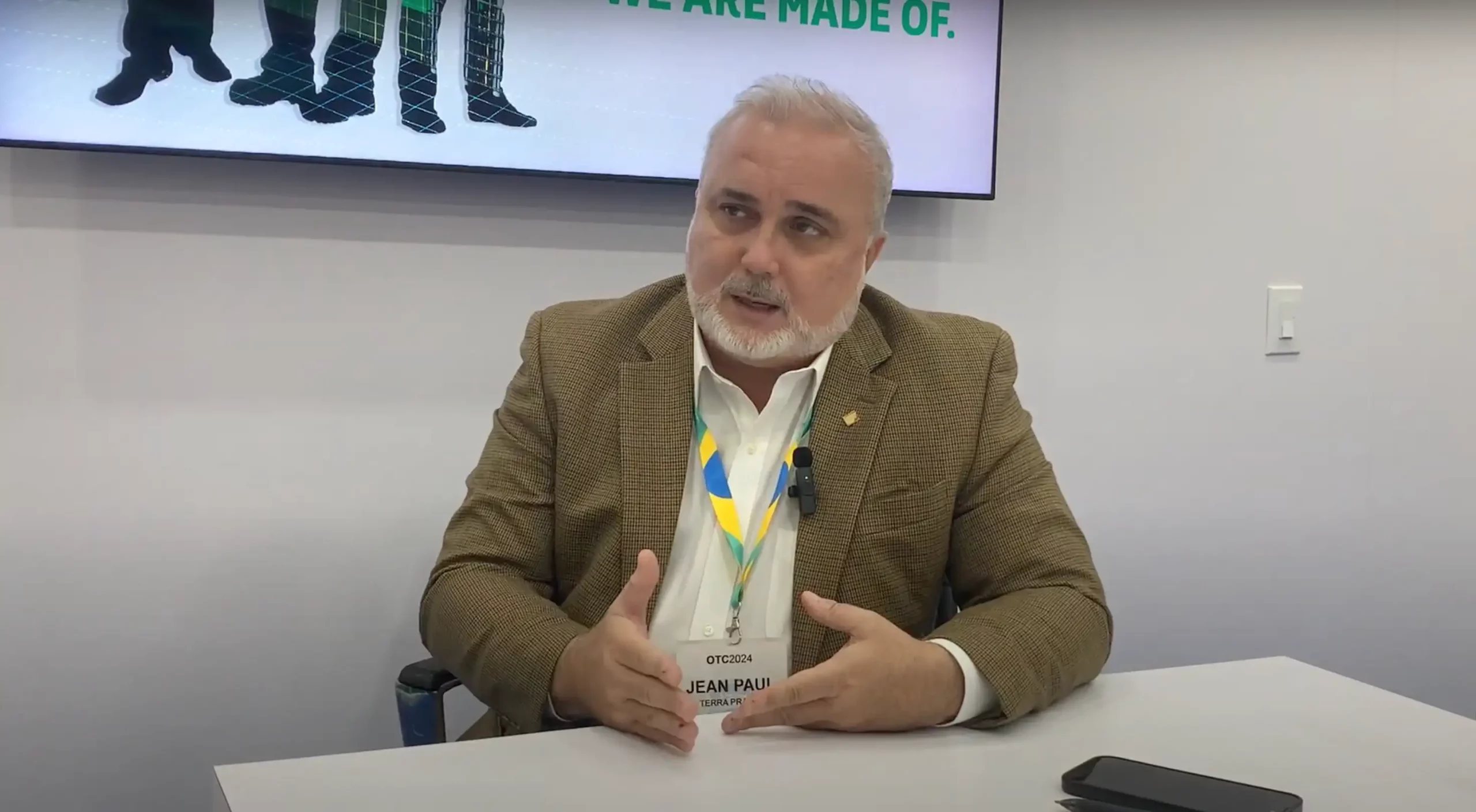 Jean Paul Prates, CEO da Petrobras, estima criação de holding para sociedades em fertilizantes até 2025. Na imagem: Jean Paul Prates, presidente da Petrobras, durante entrevista ao estúdio epbr na OTC 2024 em Houston, Texas (Foto: epbr)