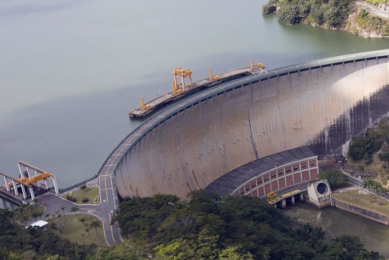 Recuperação de reservatórios em algumas regiões e geração eólica mitigam riscos hídricos com estiagem na região Norte, avalia consultoria PSR. Na imagem: Usina Hidrelétrica de Funil, em Lavras/MG (Foto: Eletrobras Furnas)