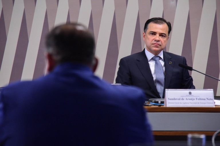 Sandoval Feitosa, diretor-geral da Aneel, participa de audiência da CI no Senado, para debater a composição da tarifa de energia, em 5/10/2023 (Foto Michel Jesus/Aneel)