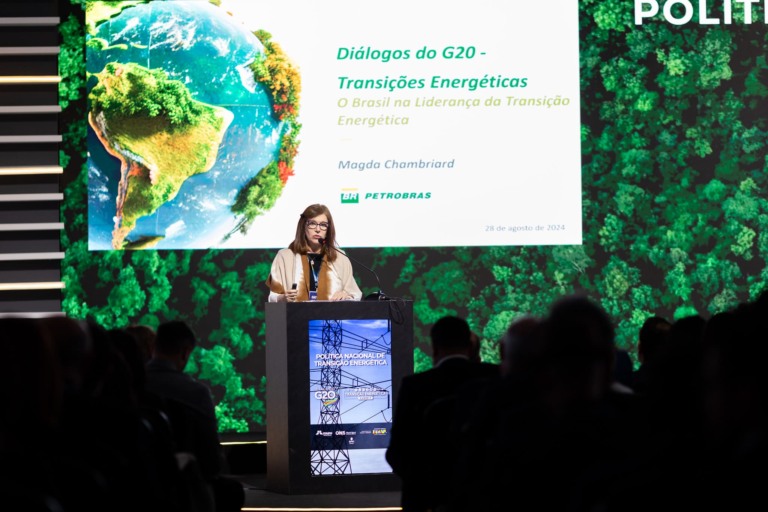 Magda Chambriard, presidente da Petrobras, participa do 'do Diálogos de Transição Energética' promovido pelo G20 Brasil, em 28-8-2024 (Foto G20 Brasil)