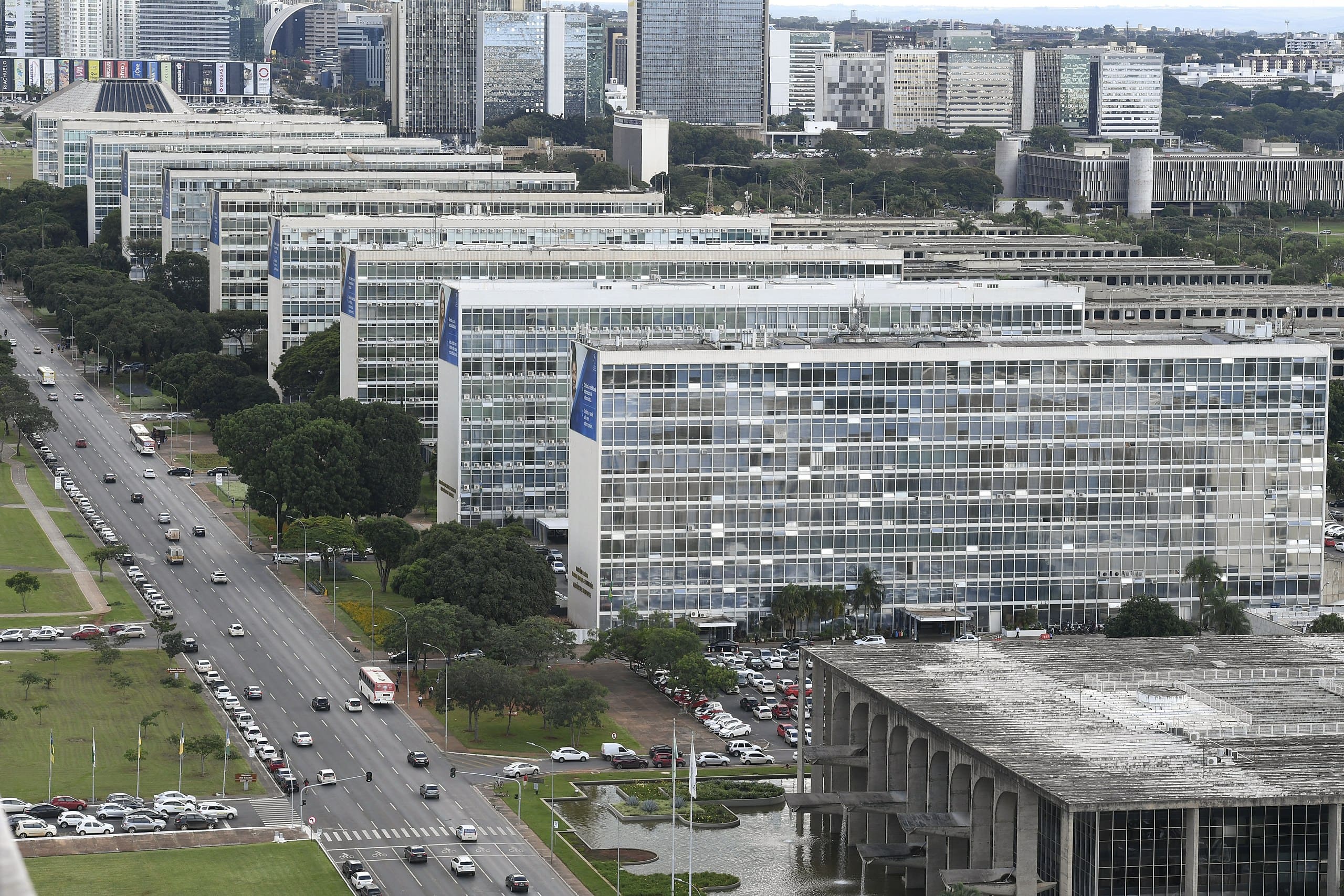 Vista aérea da Esplanada dos Ministérios, em Brasília (Foto: Edilson Rodrigues/Agência Senado)