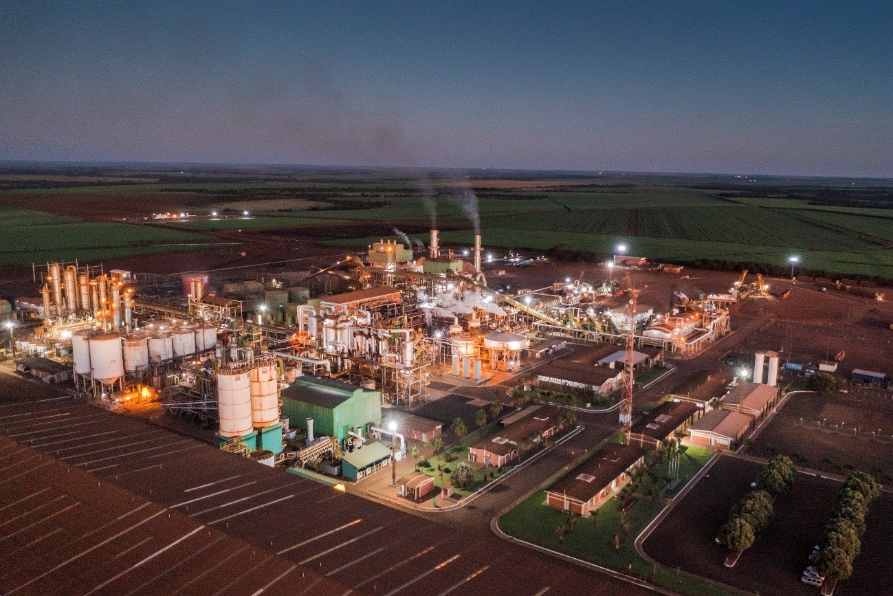  Superintendência-Geral do Cade aprova venda de parcela da Bunge para bp em sociedade de biocombustíveis. Na imagem: Vista das instalações em usina de etanol da BP Bunge Bioenergia (Foto: Divulgação ISystem)