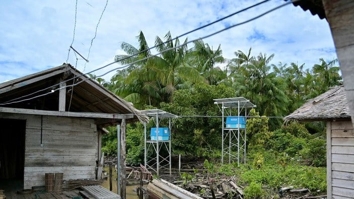 Aneel abre tomada de subsídios para rever metas do programa Luz Para Todos no Maranhão e no Amapá. Na imagem: Painéis fotovoltaicos instalados na comunidade Nova Jerusalém, em Breves, no Pará, em 27/2/2024 (Foto Ricardo Botelho/MME)