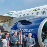 Lula durante visita à feira Liderança Verde Brasil Expo e cerimônia de sanção da Lei do Combustível do Futuro, na Base Aérea de Brasília, em 8/10/2024 (Foto Ricardo Stuckert/PR)