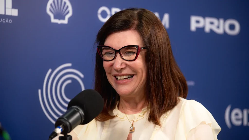 Presidente da Petrobras, Magda Chambriard, em entrevista exclusiva ao estúdio eixos durante a ROG.e 2024, no Porto Maravilha, no Rio, em 25/9/2024 (Foto Victor Curi/eixos)