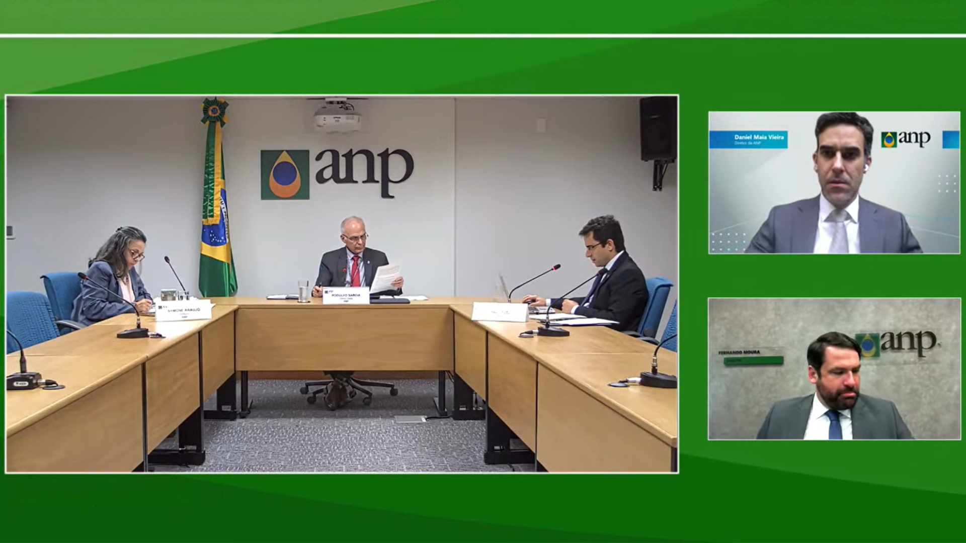 Relatório feito por GT da ANP sobre marco legal do hidrogênio alerta sobre restrições orçamentárias. Na imagem: Symone de Araújo, Rodolfo Saboia, Bruno Caselli, Daniel Maia e Fernando Moura durante reunião da diretoria da ANP, em 5/9/2024 (Foto Reprodução Youtube ANP)