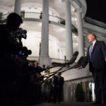 O que esperar de Trump em relação às energias renováveis em seu retorno à presidência. Na imagem: Republicano Donald Trump discursa em frente à Casa Branca (Foto Joyce N. Boghosian/Casa Branca)