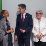 Brasil e Reino Unido se comprometem a destravar financiamento durante a COP29 em encontro de Marina Silva [na imagem] com o secretário de Segurança Energética e Emissões Zero do Reino Unido, Ed Miliband [na imagem], em 12/11/2024 (Foto Ana Rosa Alves/MMA)