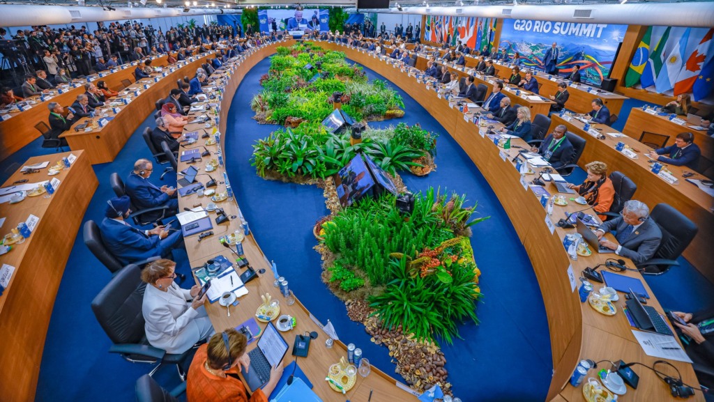 Declaração final durante cúpula do G20 no Rio [líderes, na imagem] manteve conceitos propostos pelo Brasil para transição justa.