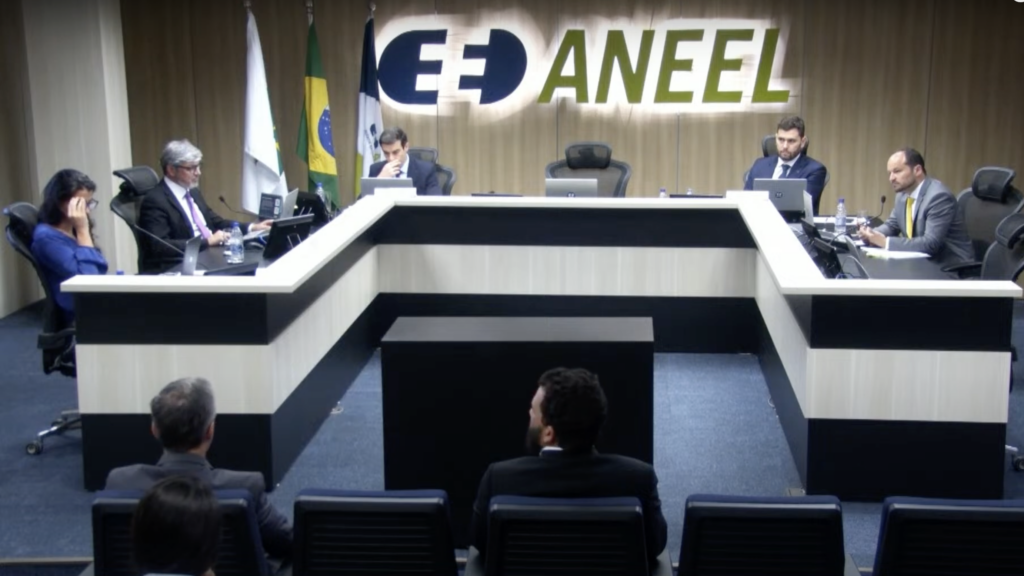 Diretoria da Aneel participa da 42ª reunião pública ordinária, em 12-11-2024 (Foto Reprodução Youtube Aneel)