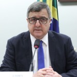 Danilo Forte protocola PEC das Agências (nº 42/2024) com mais de 200 assinaturas. Na imagem: Danilo Forte participa de audiência pública na CDE da Câmara sobre desenvolvimento sustentável, em 5/11/2024 (Foto Vinicius Loures/Câmara dos Deputados)