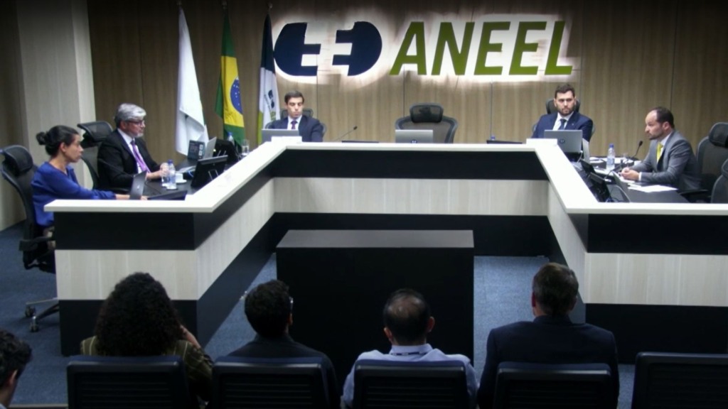 Diretoria da Aneel participa da 42ª reunião pública ordinária, em 12/11/2024 (Foto Reprodução Youtube Aneel)