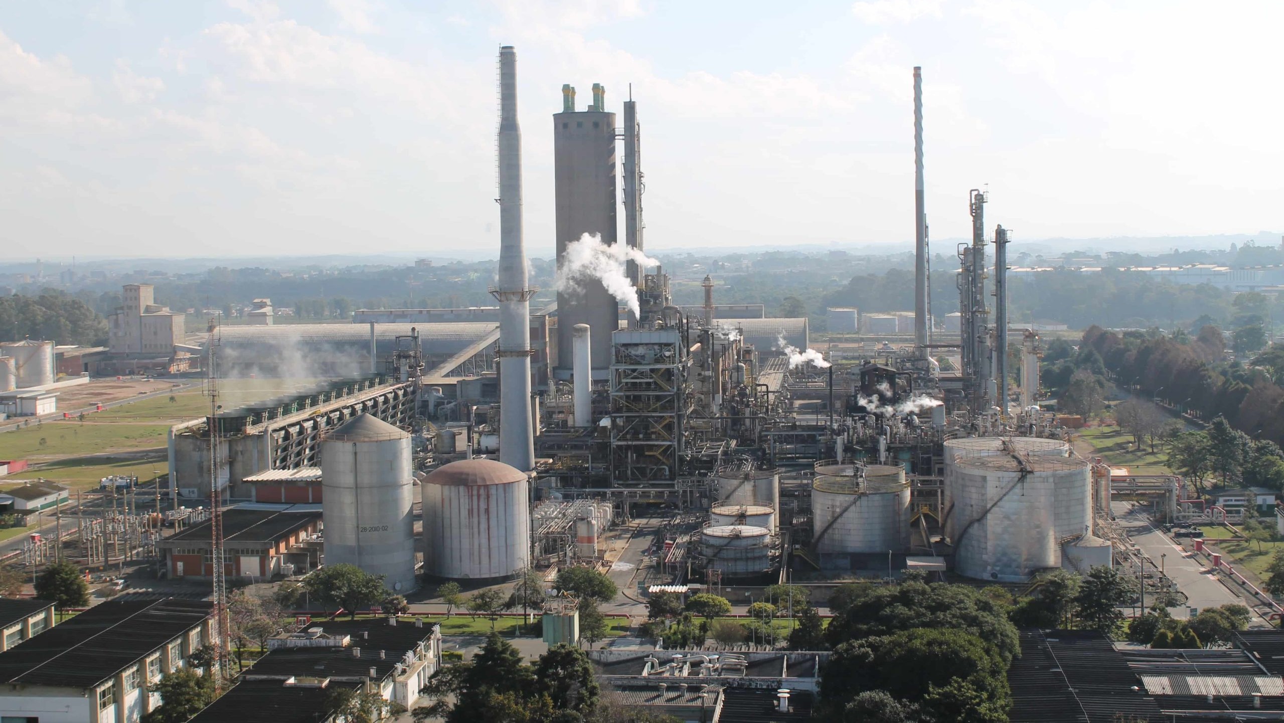 Na imagem: Fábrica de fertilizantes Araucária Nitrogenados SA – Ansa (Foto Cortesia Petrobras)