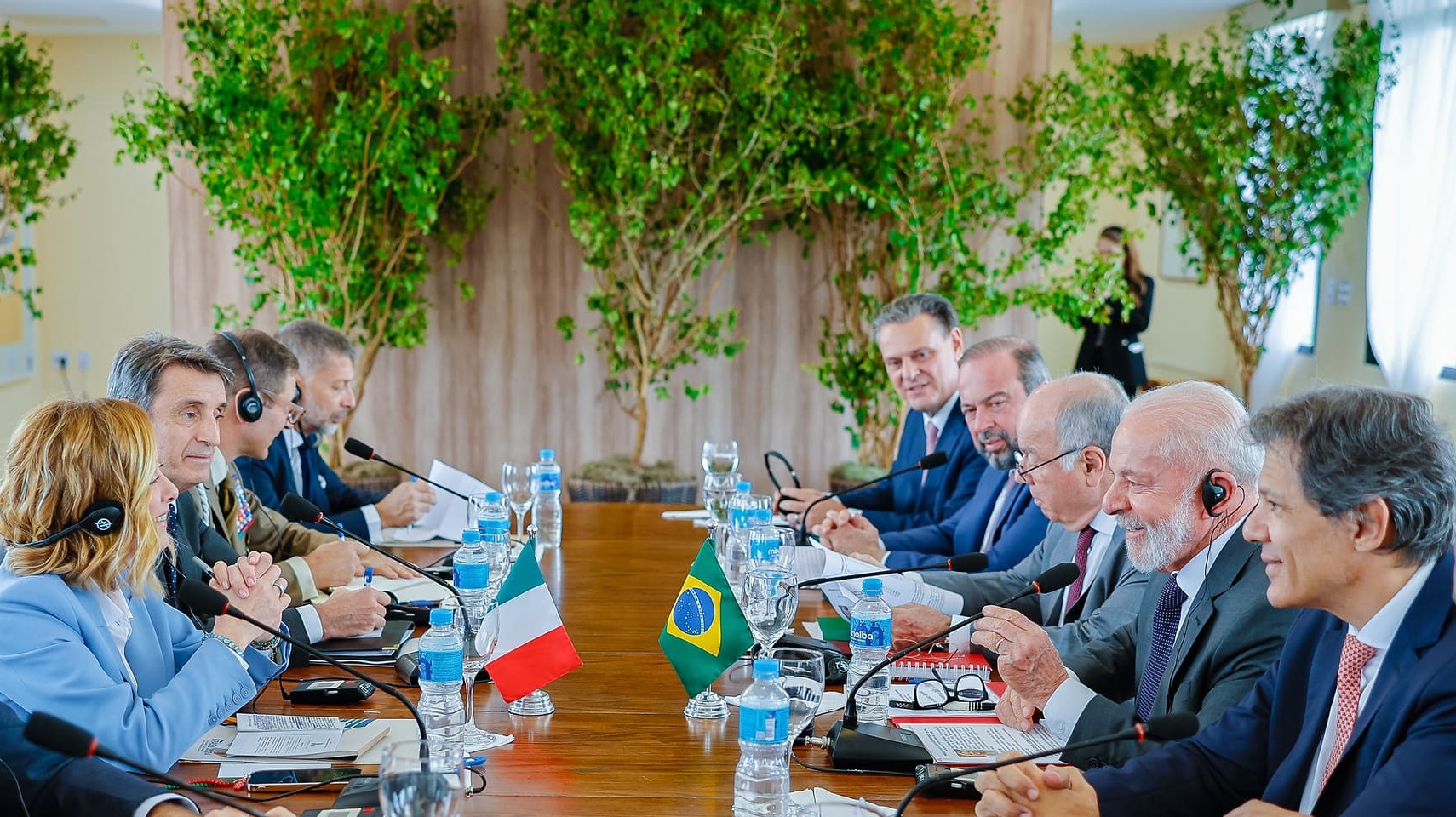 Presidente Lula e a primeira-ministra italiana, Giorgia Meloni, durante reunião bilateral na Cúpula de Líderes do G20, no Rio, em 17/11/2024 (Foto Ricardo Stuckert/PR)