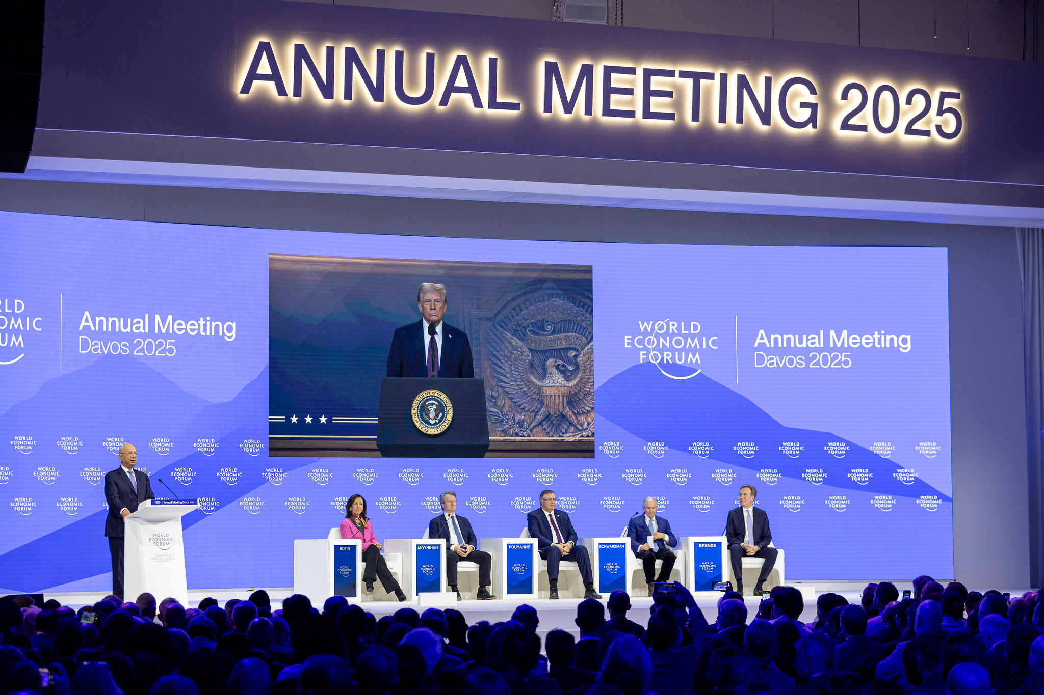 Donald Trump, presidente dos EUA, participa da reunião anual do Fórum Econômico Mundial em Davos, em 23/1/2025 (Foto Benedikt von Loebell/WEF)