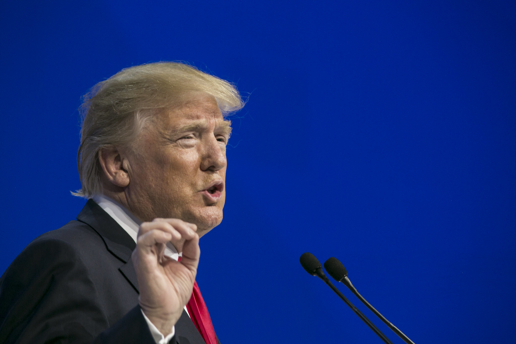 Donald Trump, presidente dos EUA, fala durante a reunião anual do Fórum Econômico Mundial em Davos, em 26/1/2018 (Foto Faruk Pinjo/WEF)