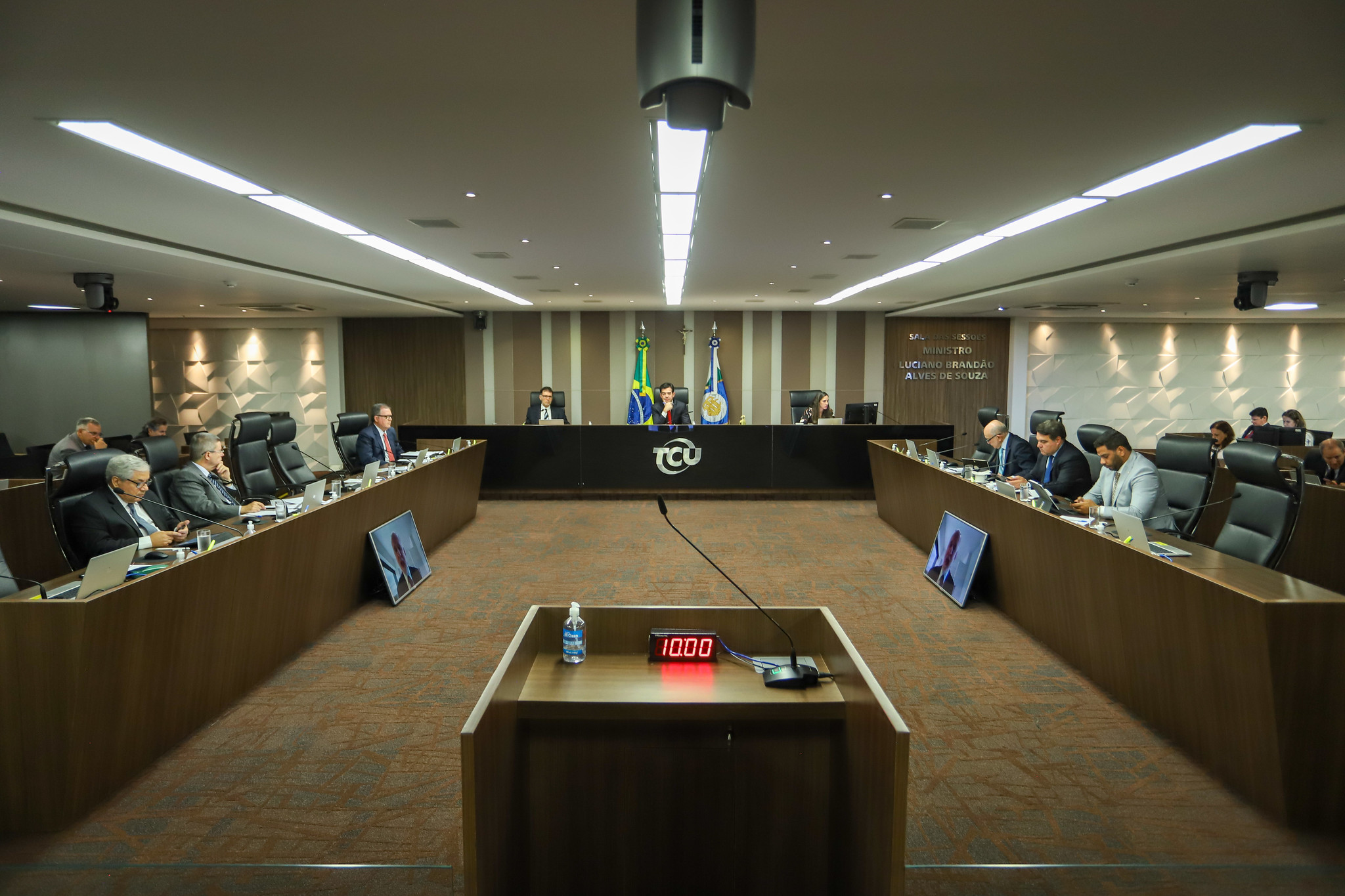 Sessão colegiada no Plenário do Tribunal de Contas da União, em 12/11/2024 (Foto Samuel Figueira/TCU)