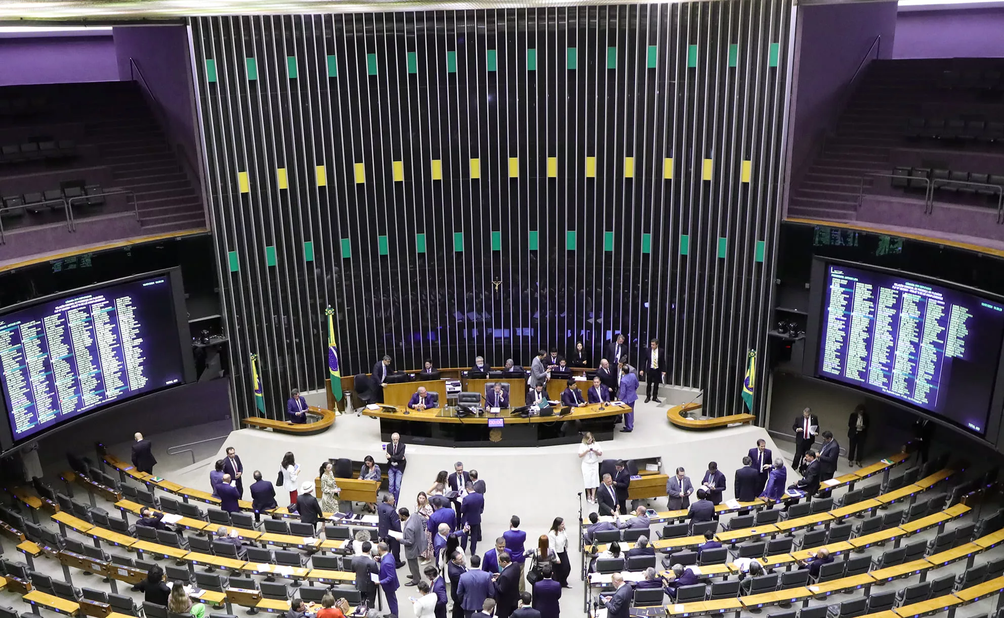 Presidente da Câmara, Arthur Lira, comanda sessão que aprovou a regulamentação da reforma tributária (PLP 68/2024), em 10/7/2024 (Foto Mário Agra/Câmara dos Deputados)