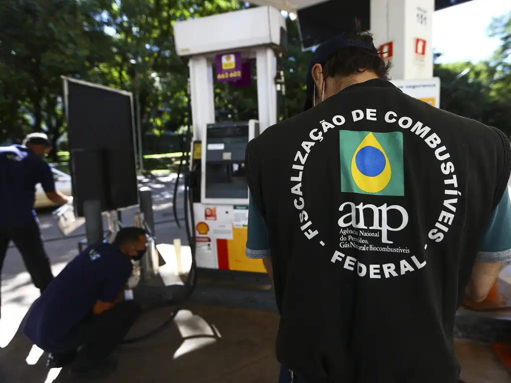 ICL cobra reforço na fiscalização com aumento da mistura de biocombustíveis