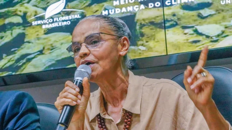 Marina Silva participa do lançamento do Edital de Concessão Florestal da Floresta Nacional do Jatuarana, em 10-2-2025 (Foto Rogério Cassimiro-MMA) 3