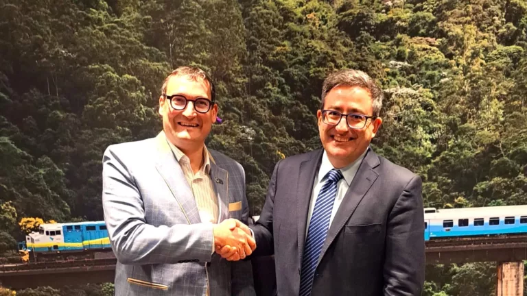 Bart Biebuyck, CEO da Green Energy Park (à esquerda), e Rogério Nogueira, vice-presidente executivo Comercial e de Desenvolvimento da Vale (Foto Divulgação Vale)