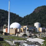 Vista geral das Usinas de Angra 1 e Angra 2 na Central Nuclear Almirante Álvaro Alberto (CNAAA), em Angra dos Rei, no Rio de Janeiro (Foto Tomaz Silva/Agência Brasil)