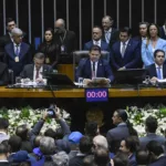 Davi Alcolumbre e Hugo Motta durante sessão que inaugurou a 3ª Sessão Legislativa Ordinária da 57ª Legislatura, em 3/2/2025 (Foto Jefferson Rudy/Agência Senado)