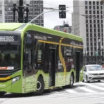 Ônibus elétrico trólebus em operação na capital São Paulo (Foto Paulo Pinto/Agência Brasil)