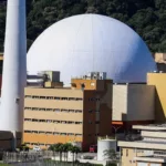 Vista geral das Usinas de Angra 1 e Angra 2 na Central Nuclear Almirante Álvaro Alberto (CNAAA), em Angra dos Rei, no Rio de Janeiro (Foto Tomaz Silva/Agência Brasil)