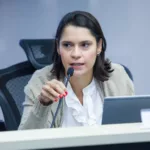 Ludimila Lima durante a 7ª reunião pública ordinária de 2025 da diretoria colegiada da Aneel, em 11 de março (Foto Michel Jesus/Aneel)