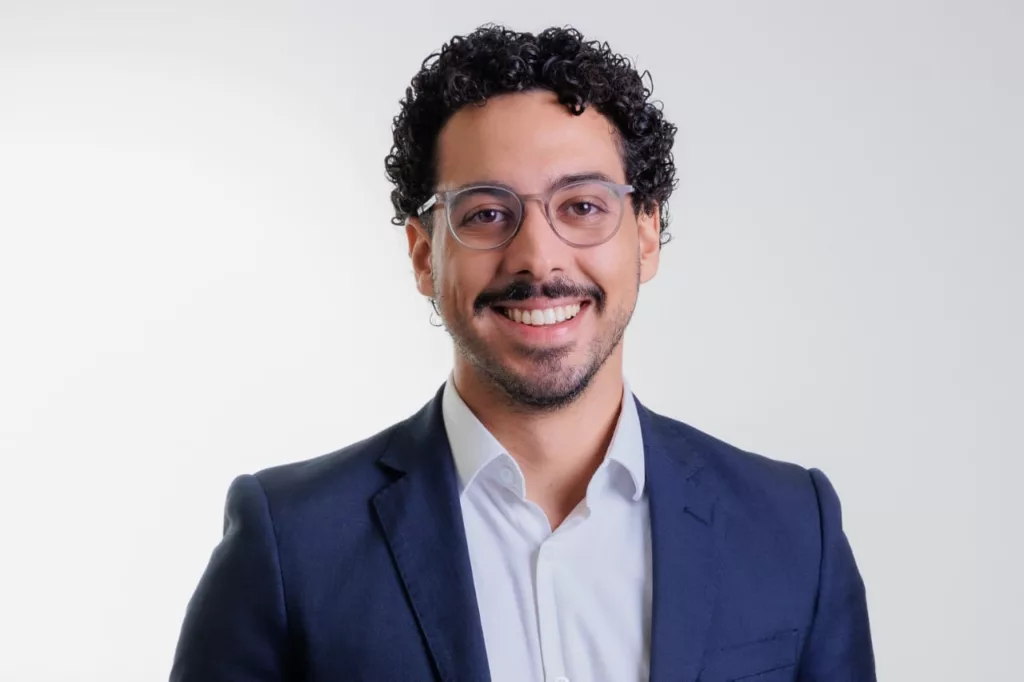 Clinger Barros, especialista em Regulação na Lemon Energia (Foto: Lemon Energia)