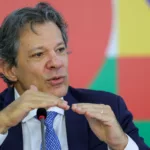 Ministro da Fazenda, Fernando Haddad, durante coletiva para explicar o pacote de corte gastos do governo, em Brasília (DF), em 27 de novembro de 2024 (Foto Fabio Rodrigues-Pozzebom/Agência Brasil)
