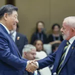 Lula é recebido pelo presidente da China, e Xi Jinping