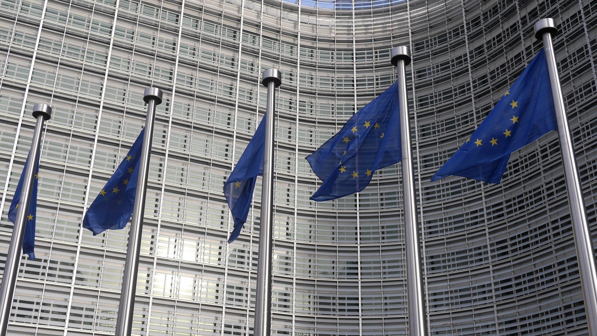 UE aprova mecanismo de até 35,2 bi de euros para garantir fornecimento elétrico na Alemanha