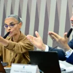 Ministra do MMA, Marina Silva, e o presidente da CI, senador Marcos Rogério, durante reunião em 27 de maio de 2025, para debater a possível criação de uma unidade de conservação marinha na Região Norte (Foto Geraldo Magela/Agência Senado)
