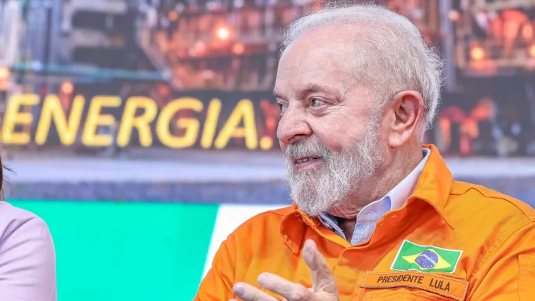 Lula durante cerimônia de retomada das obras da Rnest, em Ipojuca (PE), no Suape, em 18 de janeiro de 2024 (Foto Ricardo Stuckert/PR)