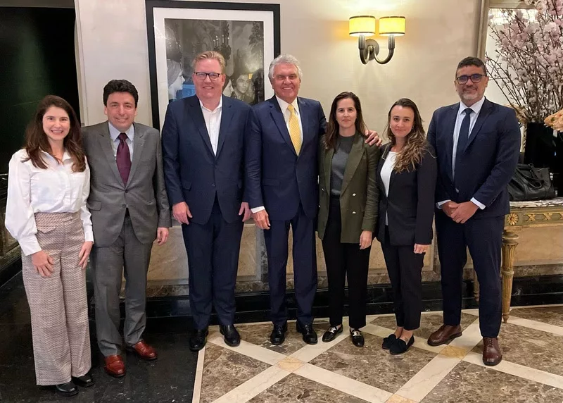 Governador de Goiás, Ronaldo Caiado, com o vice-presidente mundial de Relações Institucionais da Amazon, Shannon Kellogg
