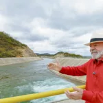 Presidente da República, Luiz Inácio Lula da Silva, durante visita à estação de bombeamento da EBI-3, no Sitio Negreiros. Salgueiro - PE (Foto: Ricardo Stuckert)