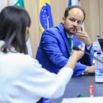 Diretores da Aneel Ludimila Lima e Fernando Mosna participam da 18ª reunião pública ordinária de 2025, em 27 de maio (Foto Michel Jesus/Aneel)