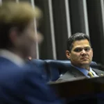 Tereza Cristina e Davi Alcolumbre durante votação do novo marco legal do licenciamento ambiental. Foto: Andressa Anholete/Agência Senado