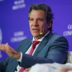 Fernando Haddad confimru propostas para data centers durante sua participação no Milken Institute Global Conference, em Los Angeles. Foto: Ministério da Fazenda  