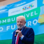 Presidente Lula fala durante o evento "Combustível do Futuro chegou: E30 e B15", na sede do MME, em Brasília/DF (Foto Claudio Kbene/PR)