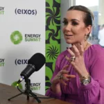 Fernanda Delgado l CEO da ABIHV durante entrevista ao estúdio eixos