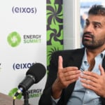 Anjoum Noorani lembra que o Reino Unido é um dos pioneiros globais em geração eólica no mar, com décadas de experiência no Mar do Norte.  Foto: Juliana Rezende/agência eixos