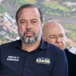 Alexandre Silveira durante cerimônia de celebração dos avanços do Novo Acordo Rio Doce, em Mariana (MG), em 12 de junho de 2025 (Foto Tauan Alencar/MME)