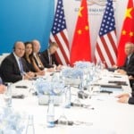Donald Trump e Xi Jinping durante encontro na cúpula do G20, em Hamburgo, Alemanha, em 8 de julho de 2017 (Foto Oficial Casa Branca)
