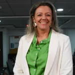 Diretora de Petróleo, Gás e Biocombustíveis da EPE, Heloísa Borges, concede entrevista ao estúdio eixos, em 17 de junho de 2025, após o leilão do 5º Ciclo da Oferta Permanente de Concessões da ANP (Foto Juliana Rezende/eixos)